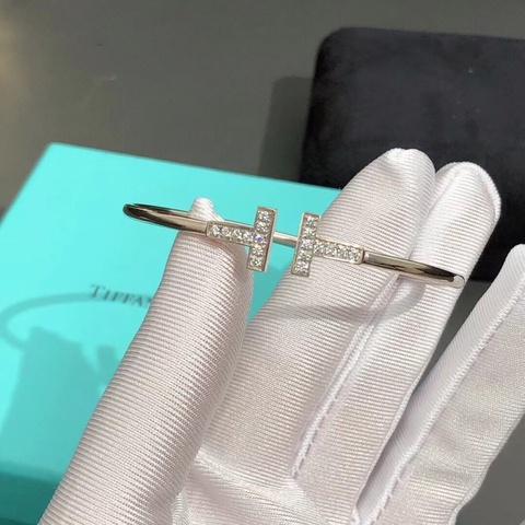 Tiffany T型白金鑲鑽手鐲s碼
