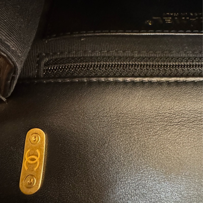 chanel黑菱格金雙C圓圈提把斜背包-32