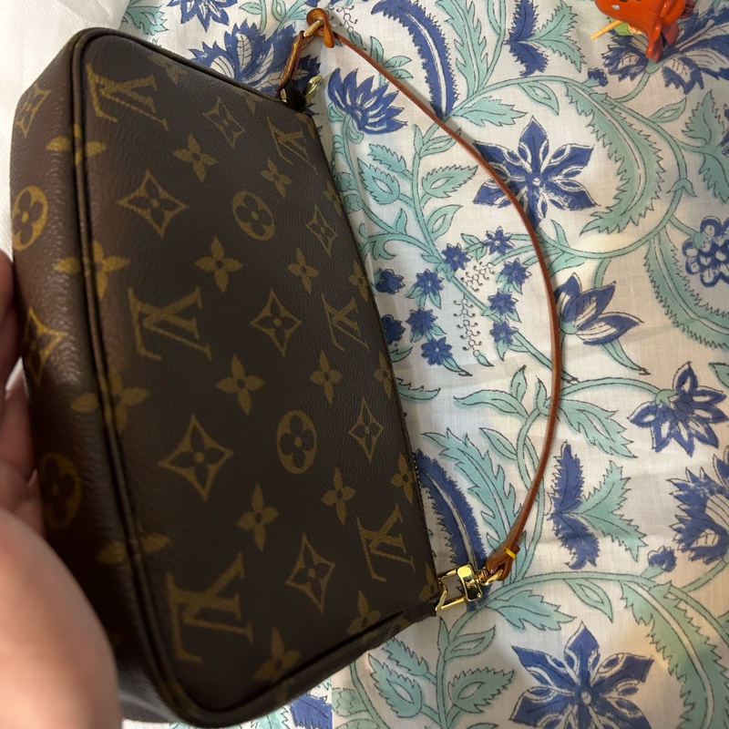 美🌺LV依舊熱賣款的麻將包 （大款）有防塵袋-10