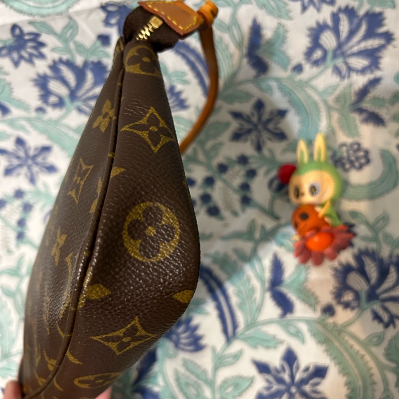 美🌺LV依舊熱賣款的麻將包 （大款）有防塵袋-14