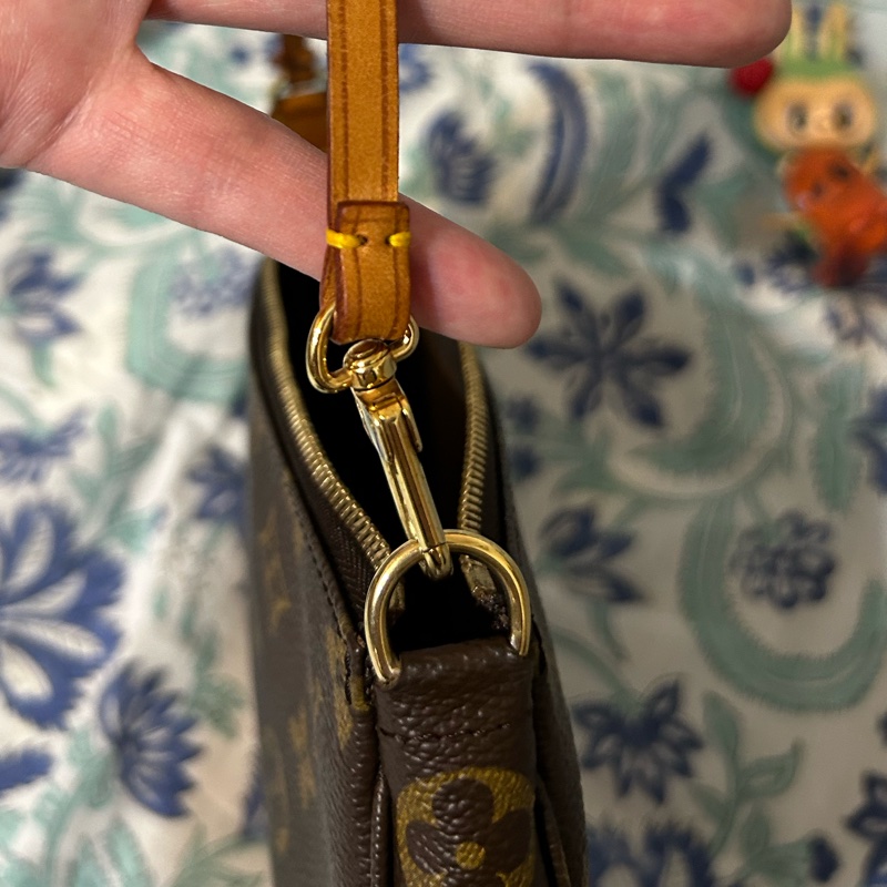 美🌺LV依舊熱賣款的麻將包 （大款）有防塵袋-18