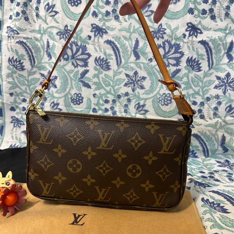 美🌺LV依舊熱賣款的麻將包 （大款）有防塵袋-11