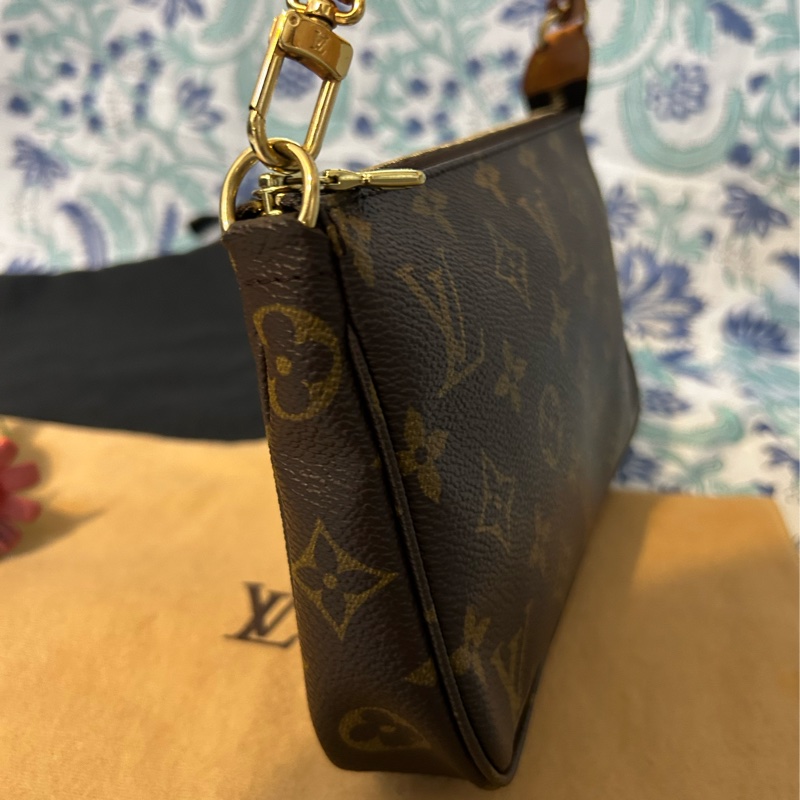 美🌺LV依舊熱賣款的麻將包 （大款）有防塵袋-20