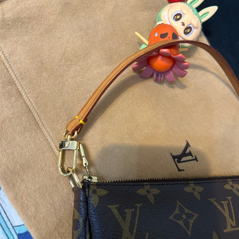 美🌺LV依舊熱賣款的麻將包 （大款）有防塵袋-5