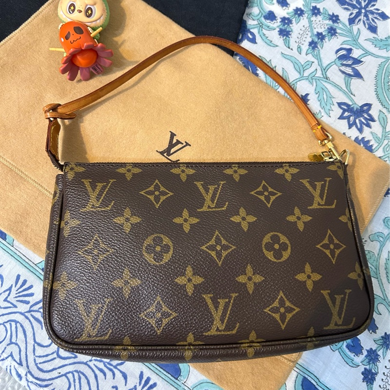美🌺LV依舊熱賣款的麻將包 （大款）有防塵袋-7