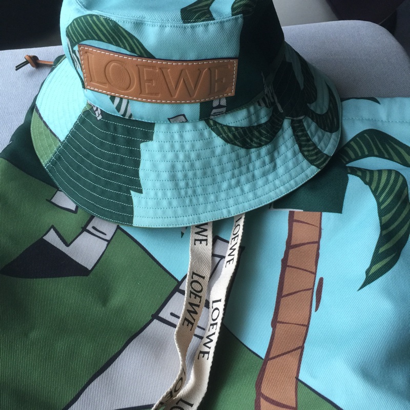 Loewe漁夫帽-1