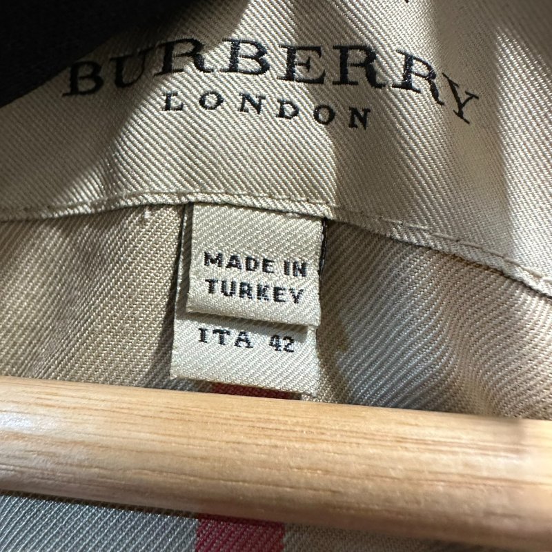 【美收精品】BURBERRY 卡其色短袖風衣 4-106【隔月月中將轉賣至日本 上架期限30天】-5