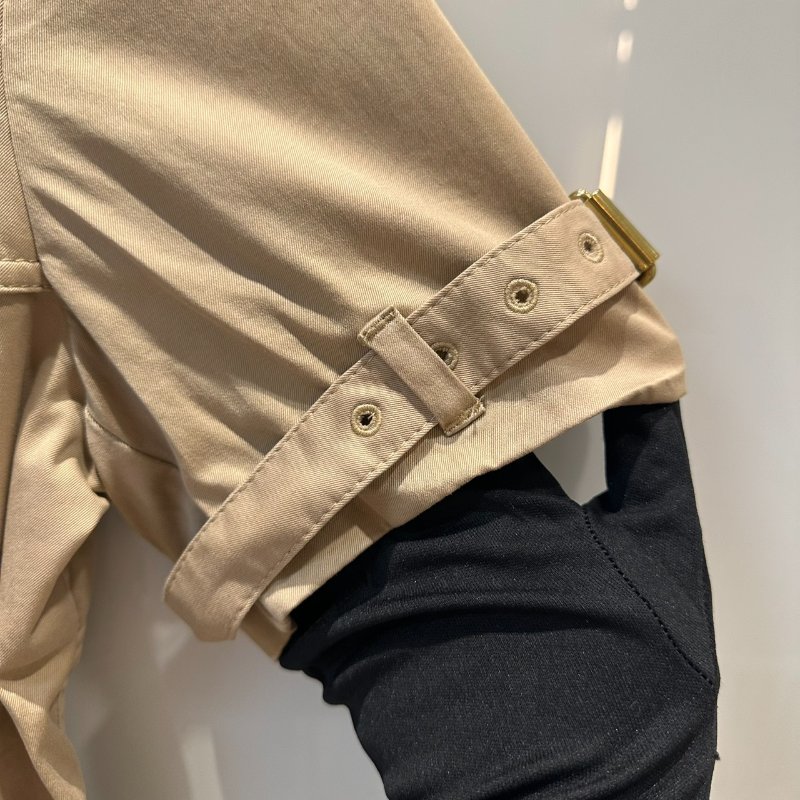 【美收精品】BURBERRY 卡其色短袖風衣 4-106【隔月月中將轉賣至日本 上架期限30天】-10