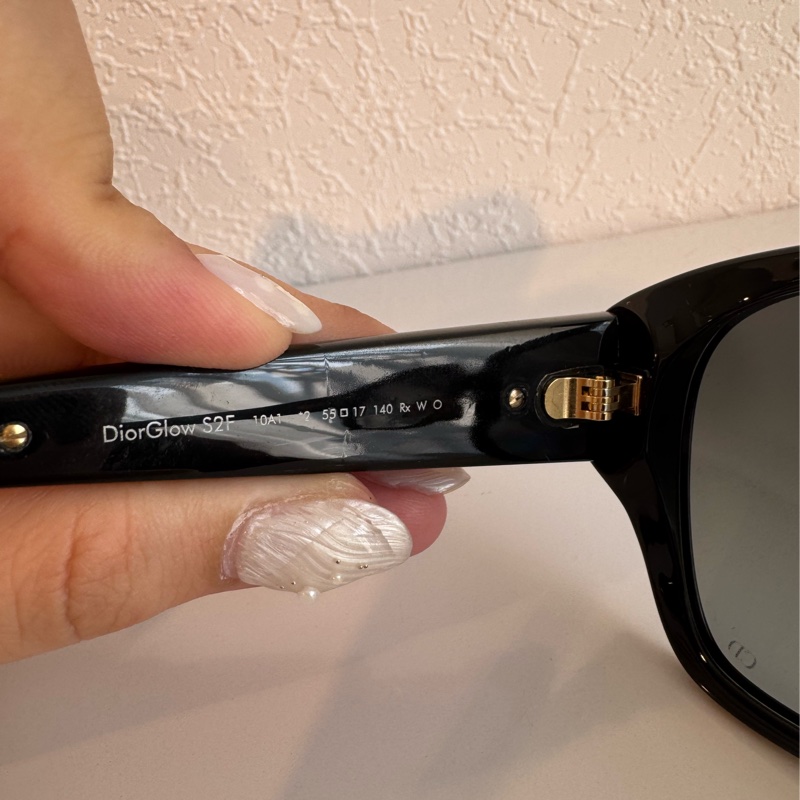 Dior黑色側邊金logo墨鏡🕶️-8