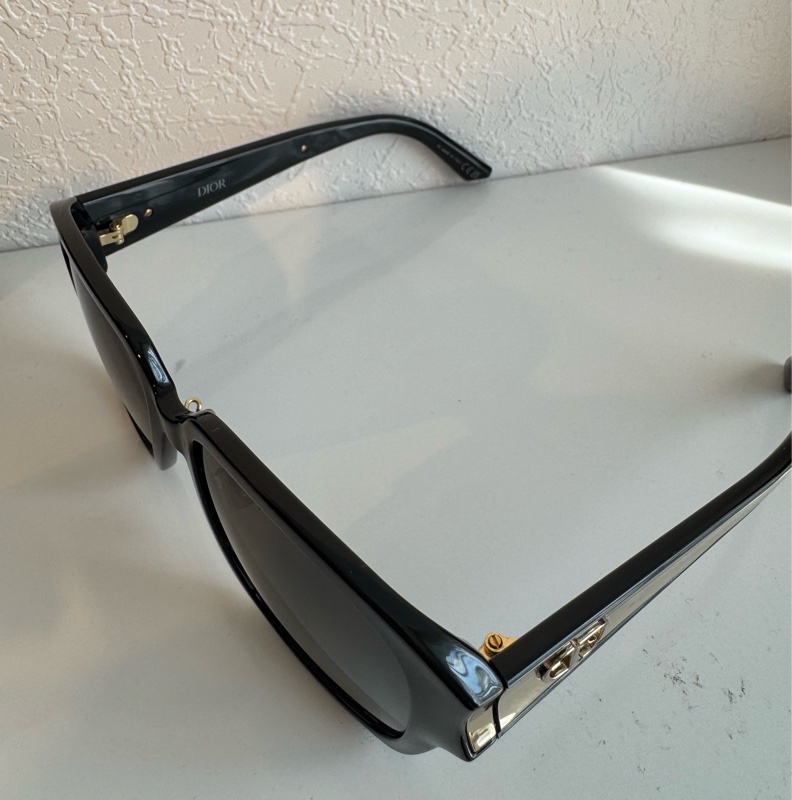 Dior黑色側邊金logo墨鏡🕶️-10