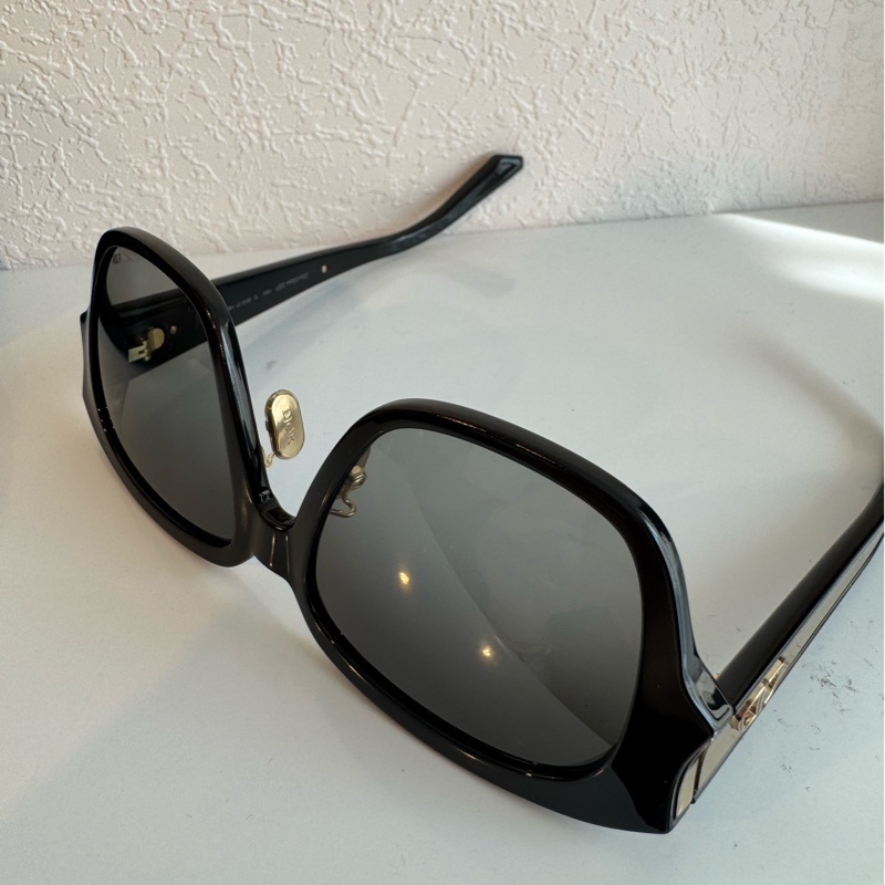 Dior黑色側邊金logo墨鏡🕶️-11