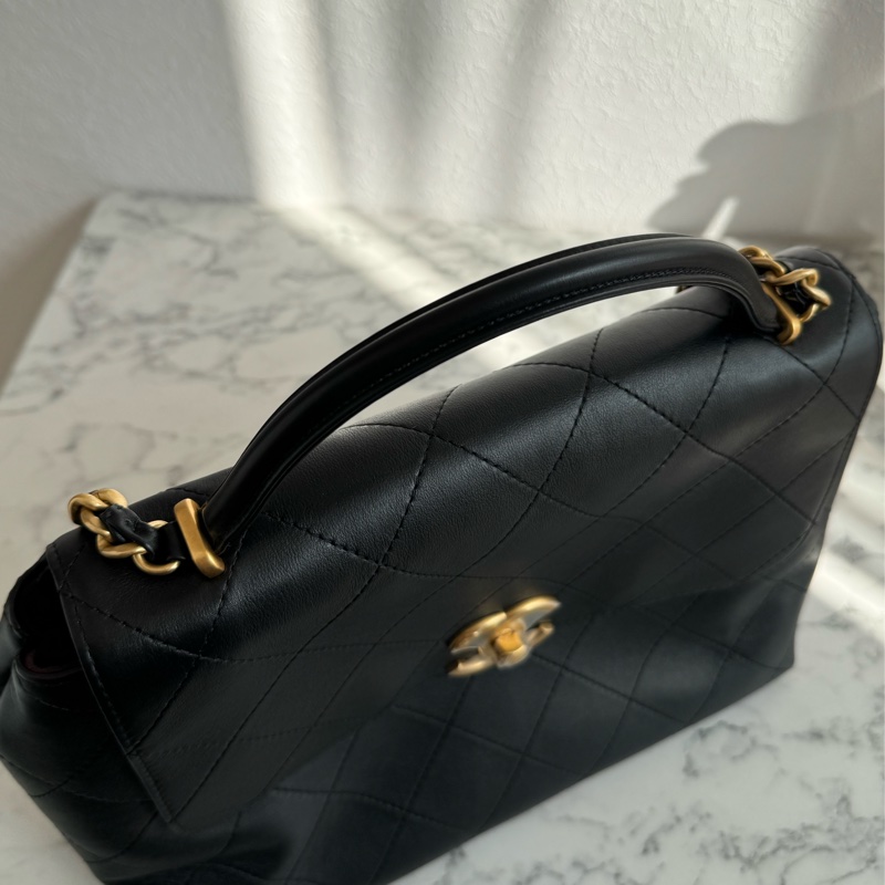 chanel黑大菱格金雙C手提肩背公事包💼-3