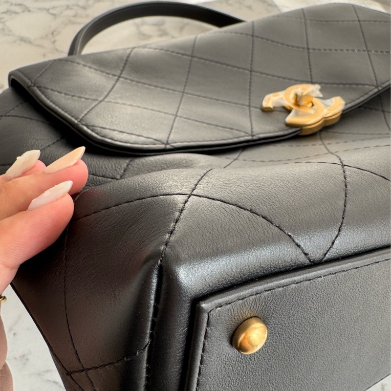 chanel黑大菱格金雙C手提肩背公事包💼-11