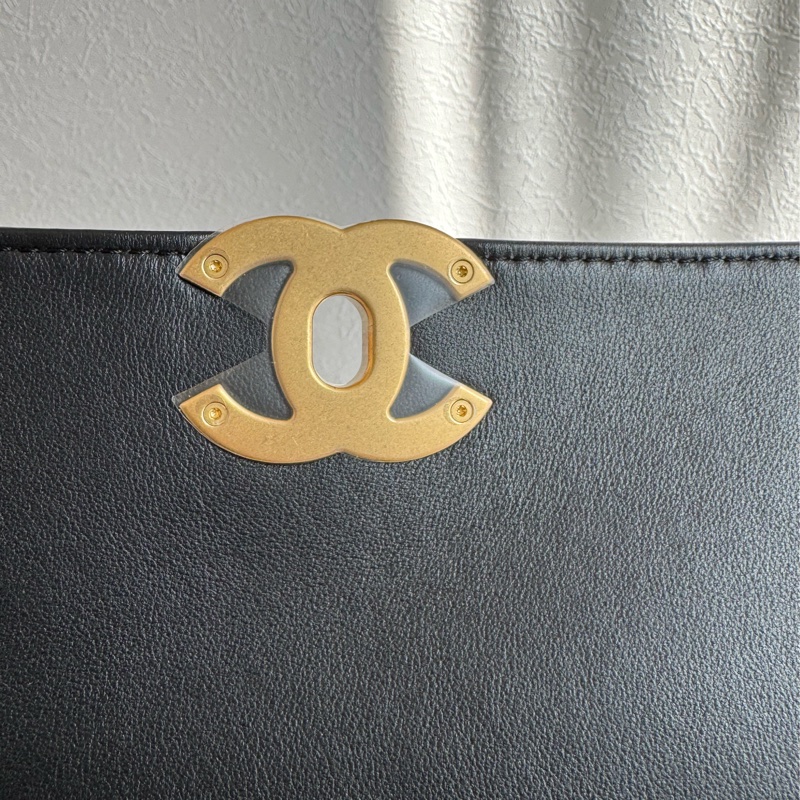 chanel黑大菱格金雙C手提肩背公事包💼-40