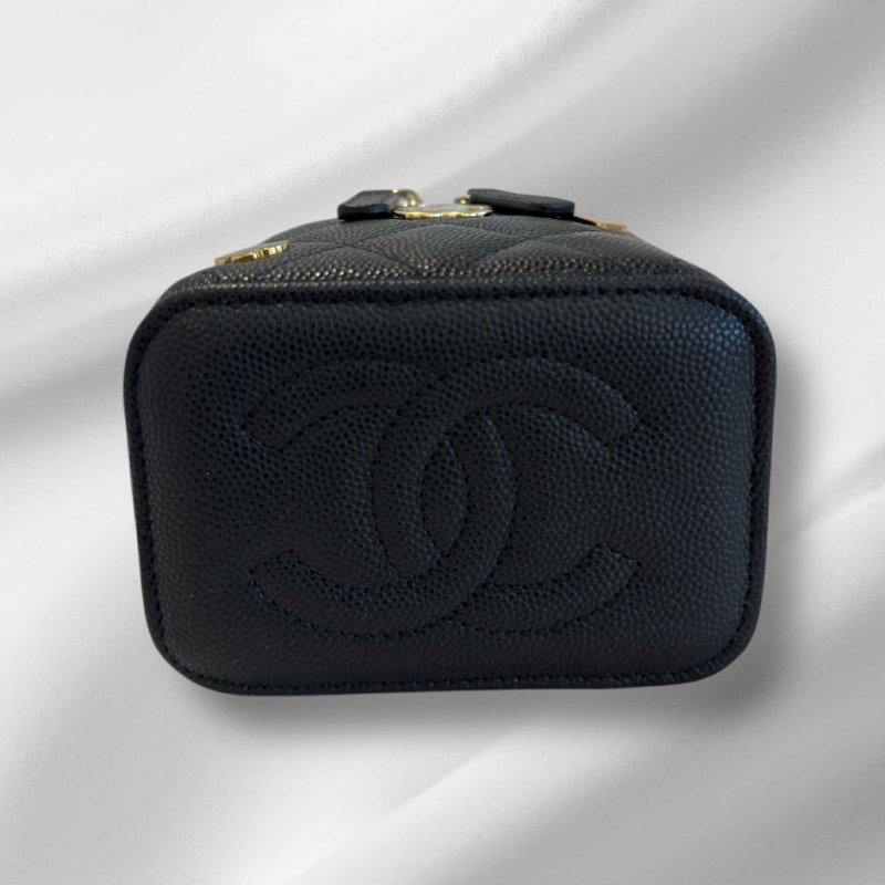 CHANEL 牛皮化妝MINI撲克鏈包 黑色 晶片-2