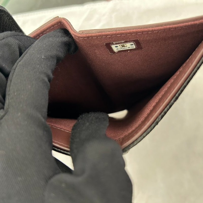 CHANEL黑荔枝金釦COCO三折中夾-9
