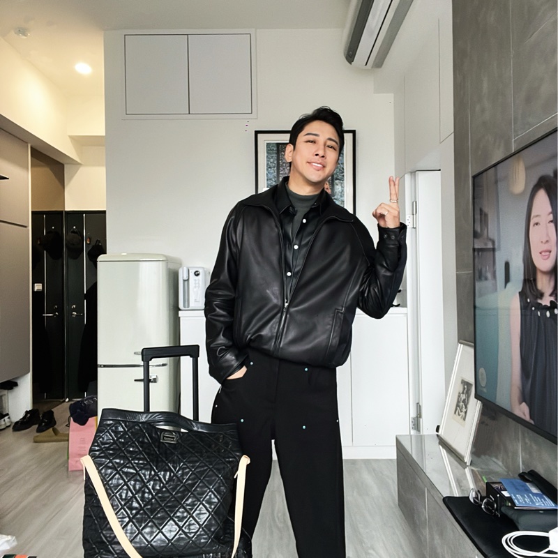 黑色絎縫魚子醬皮革 Reissue 2.55 手提斜背單肩包 #割愛價58800配銀色做舊金屬配件 時髦到不行-20