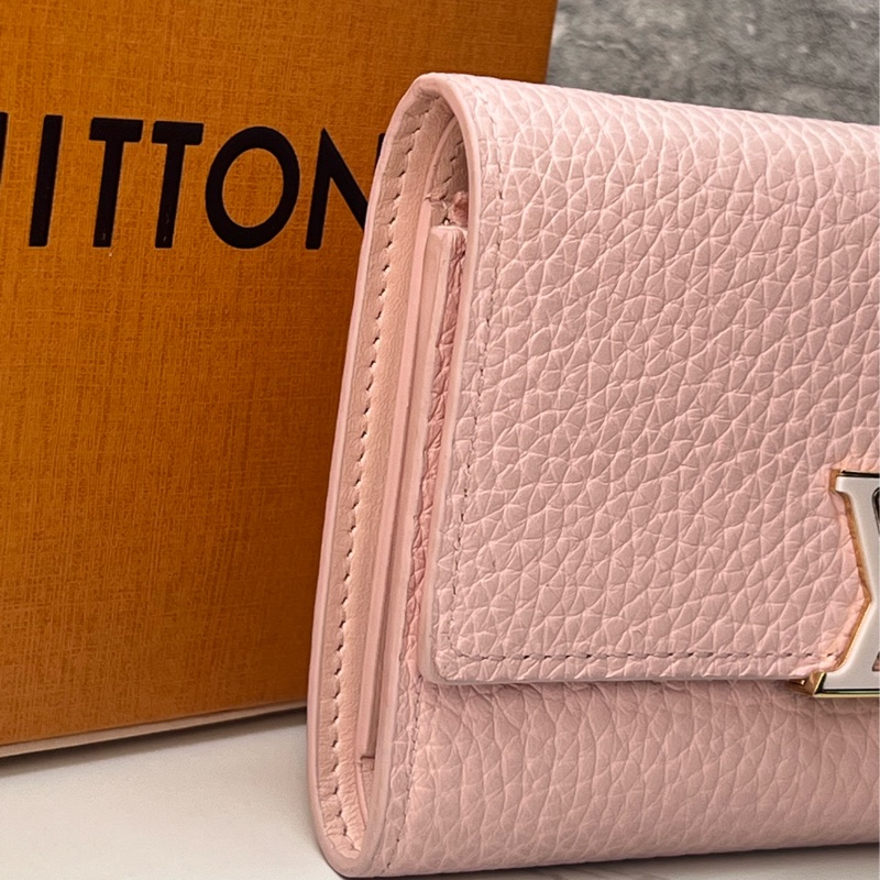 💗香緹國際精品💗 LV 粉色牛皮中夾-1