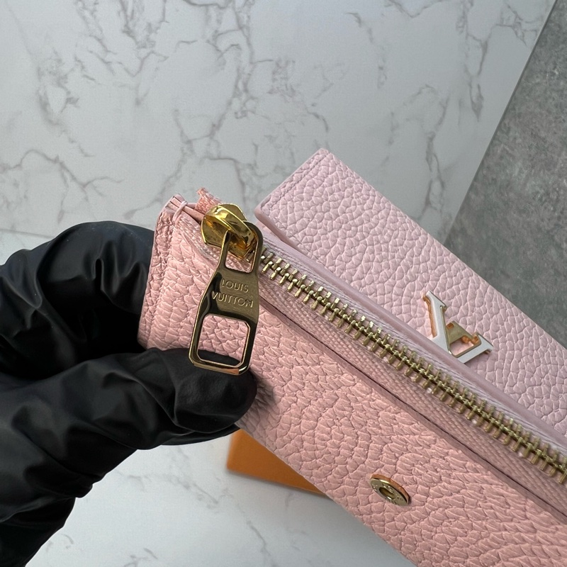 💗香緹國際精品💗 LV 粉色牛皮中夾-13