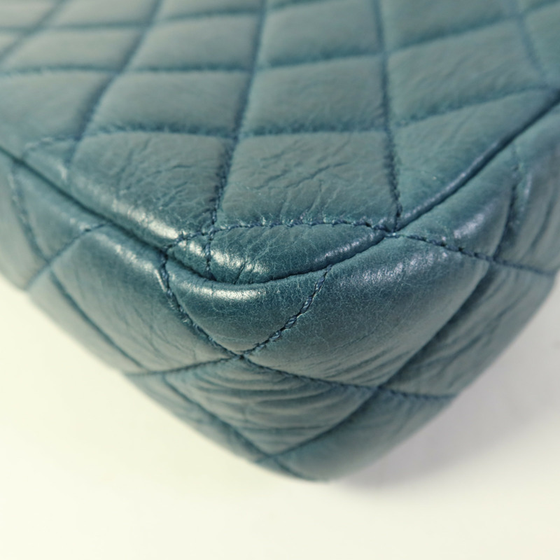 CHANEL 牛皮皮革Chain Shoulder銀扣鏈帶肩背袋-16
