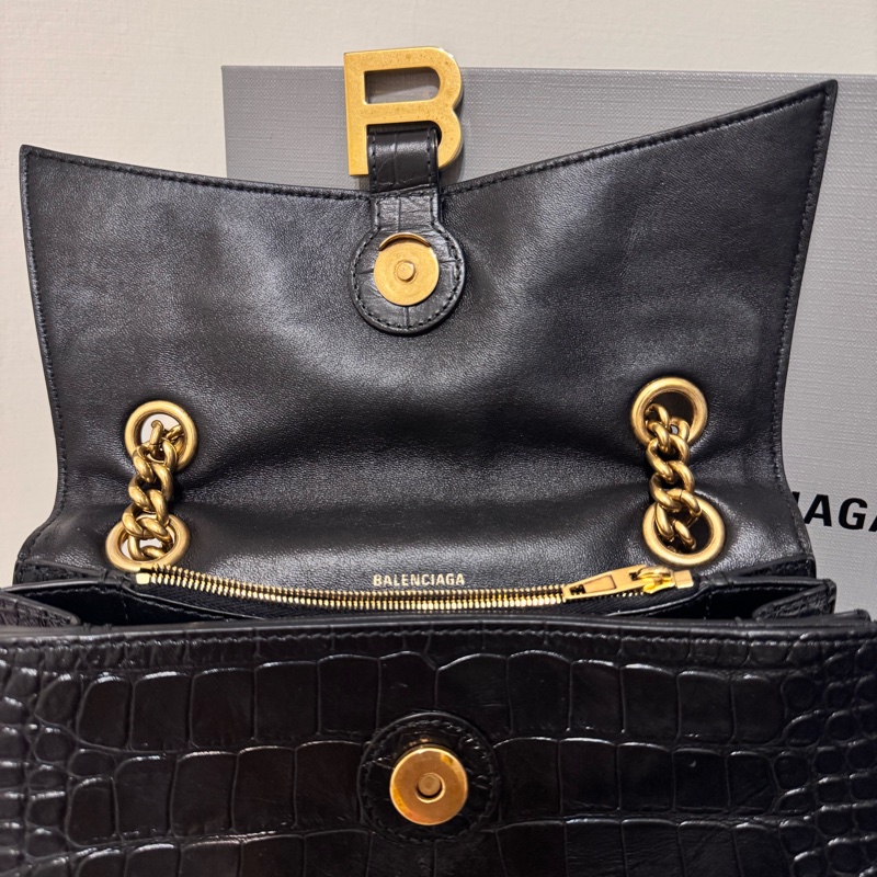 Balenciaga Crush small leather bag 軟皮鱷魚紋鏈條包-6