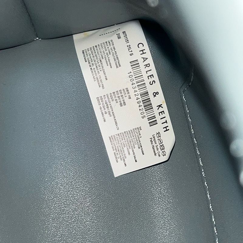 CHARLES & KEITH的方形斜背手提包-14