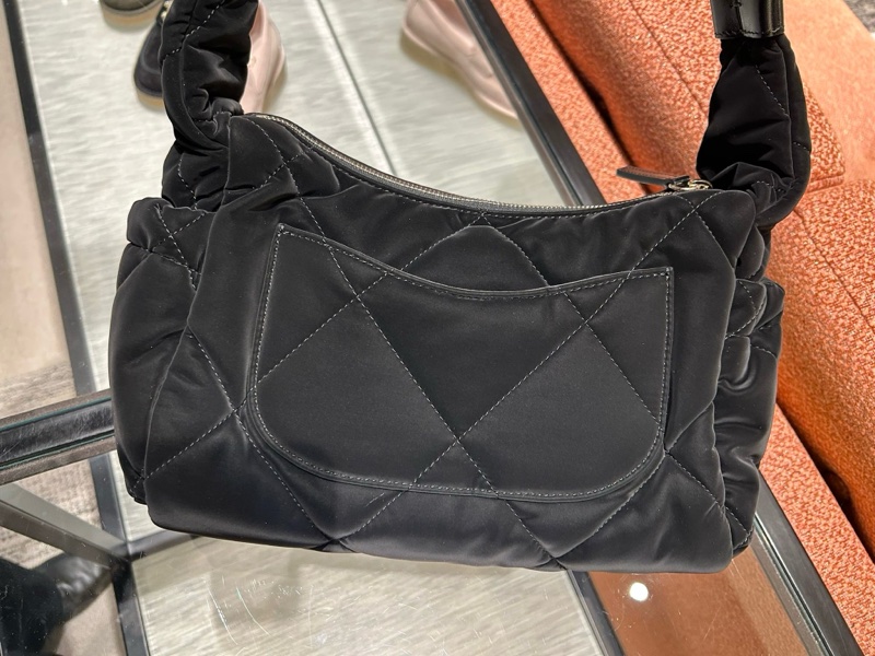 Chanel 25N Coco Neige 滑雪包 32cm 新鮮首發-1