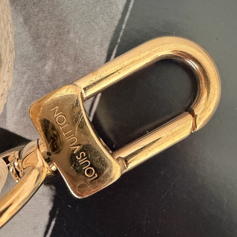 LV Boulogne PM 牛角包 白壓紋-33