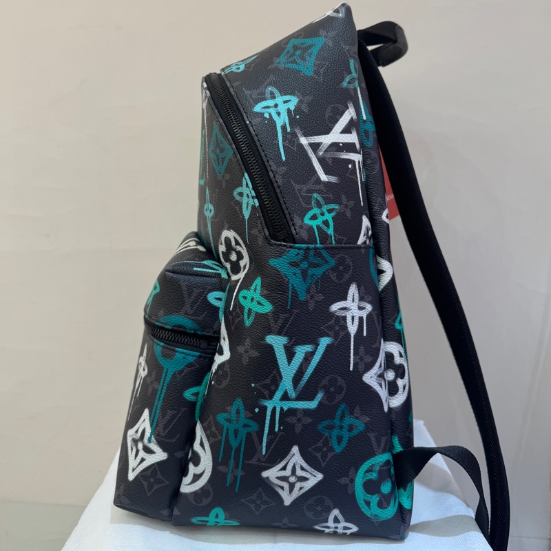LV塗鴉黑字花Discovery後背PM-1