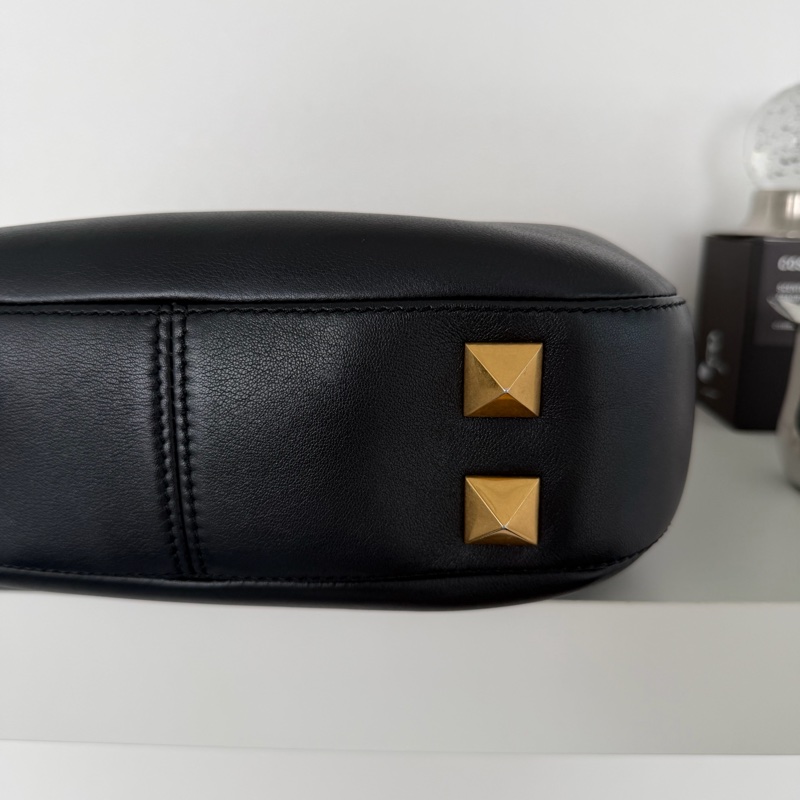 Valentino hobo stud sign 肩背包 「本人實拍實背」-7