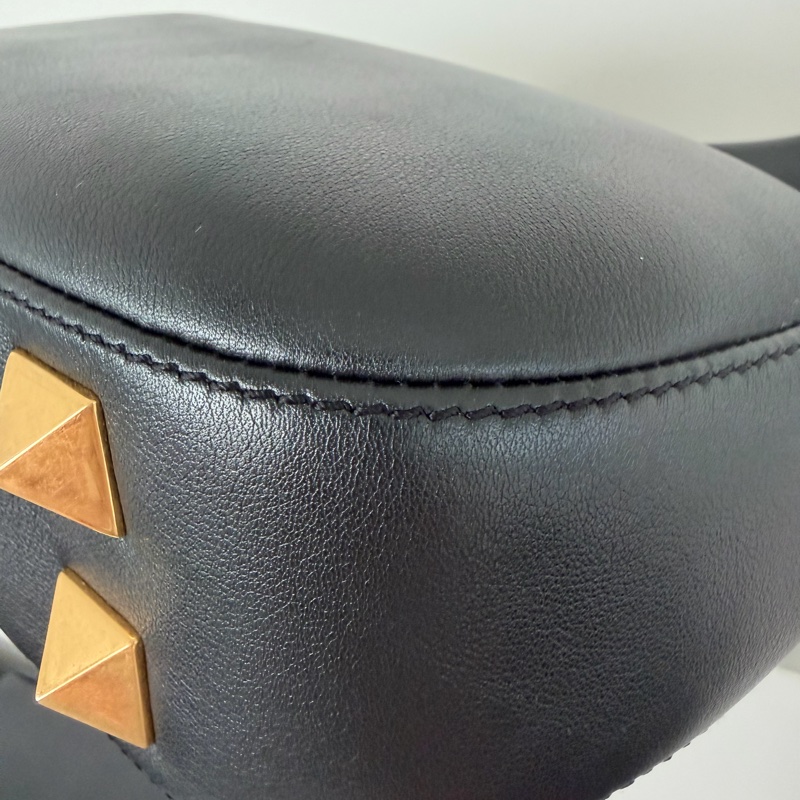 Valentino hobo stud sign 肩背包 「本人實拍實背」-14