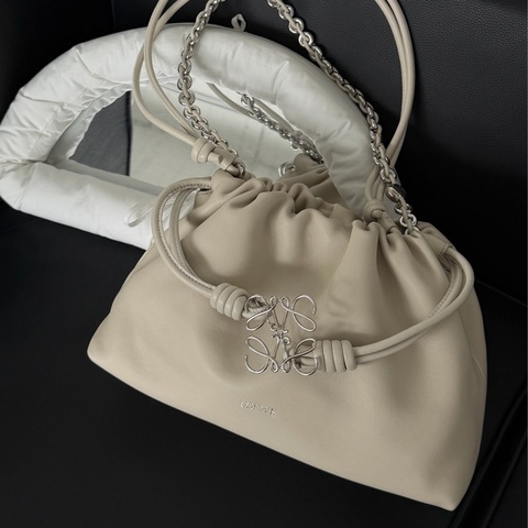Loewe Flamenco medium 中款 福寶包