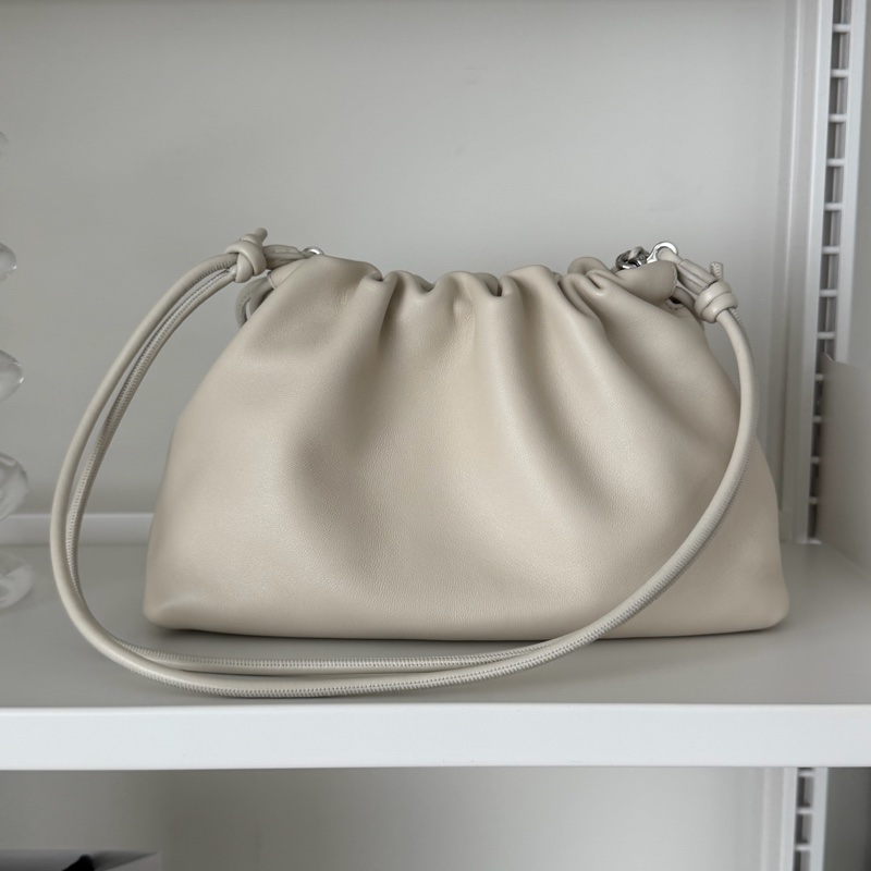 Loewe Flamenco medium 中款 福寶包-4
