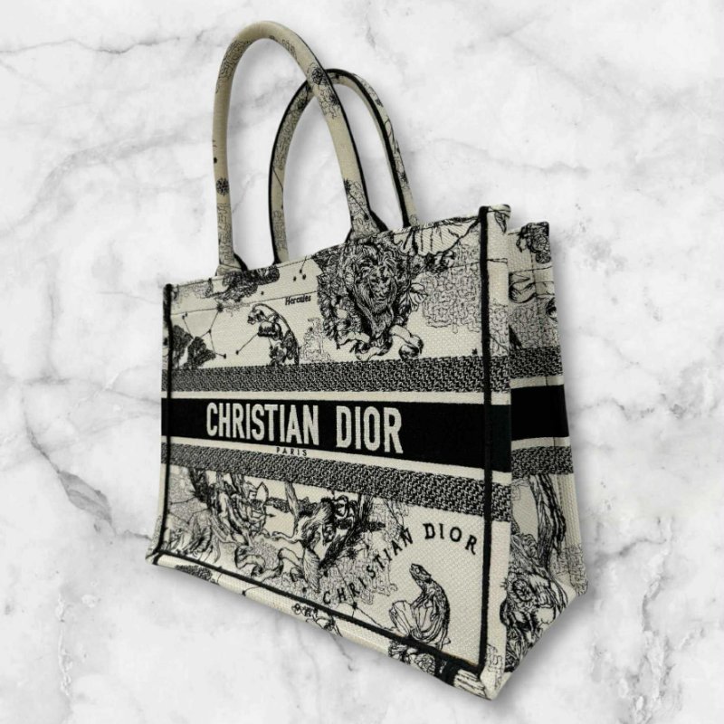 DIOR刺繡星座系列BOOK TOTE 中款-2