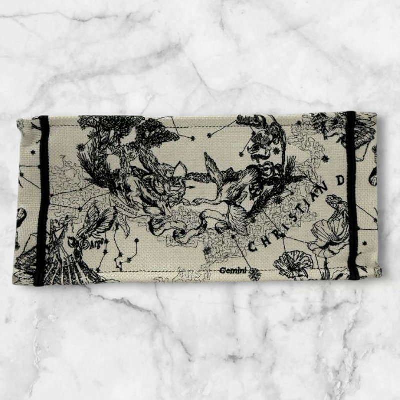 DIOR刺繡星座系列BOOK TOTE 中款-3