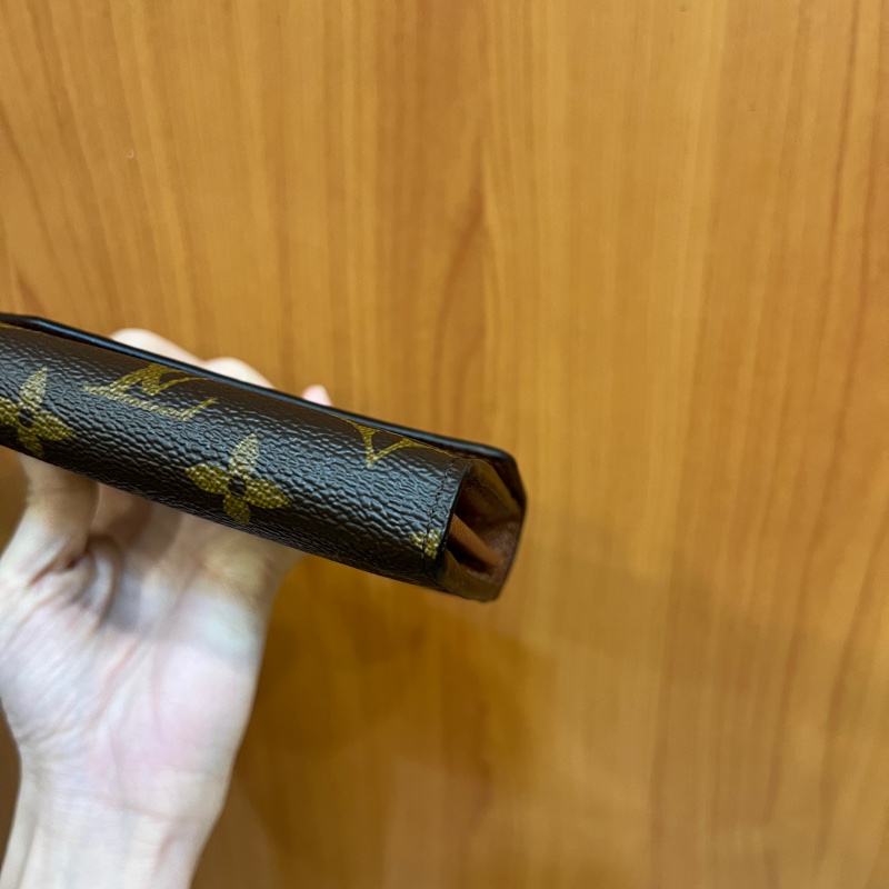 LV 原花金釦Sarah 12卡長夾M60531-8