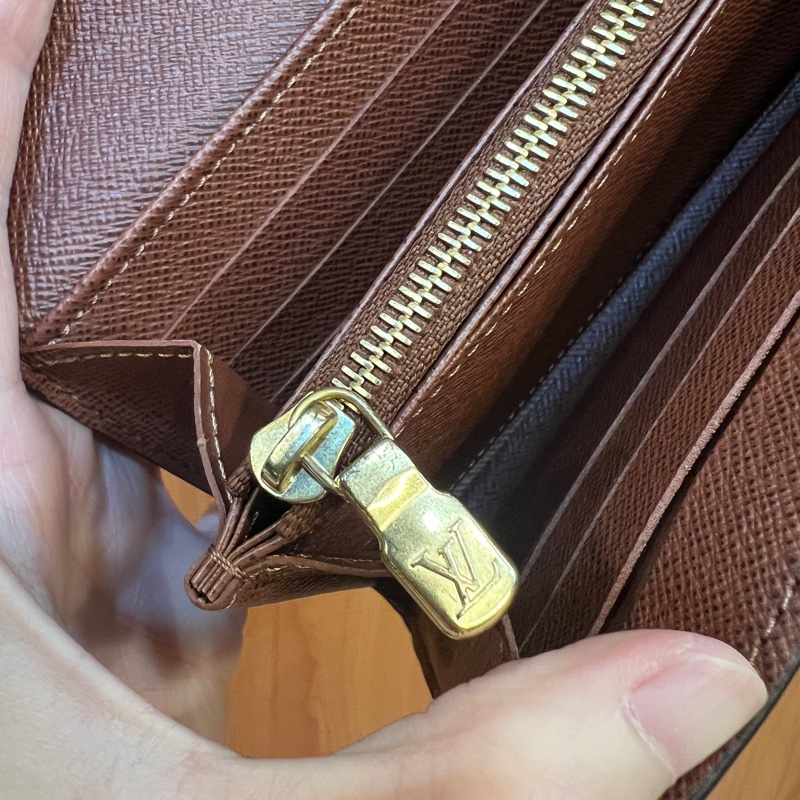 LV 原花金釦Sarah 12卡長夾M60531-11
