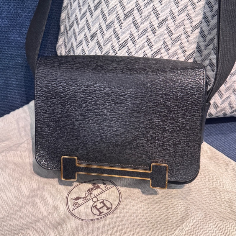 Hermes geta bag愛馬仕 黑金配色木屐包 肩背斜背包 Z刻2021年-10