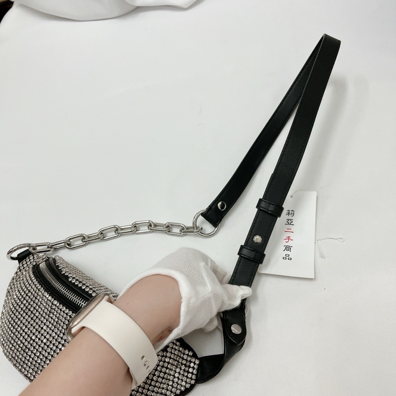 莉亞精品♡Alexanderwang 水鑽腰包 全新閒置-17