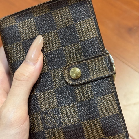 Louis Vuitton Portefeuille Élise Wallet 經典短夾（Damier Ebene 真皮內裡 / 停產收藏款）