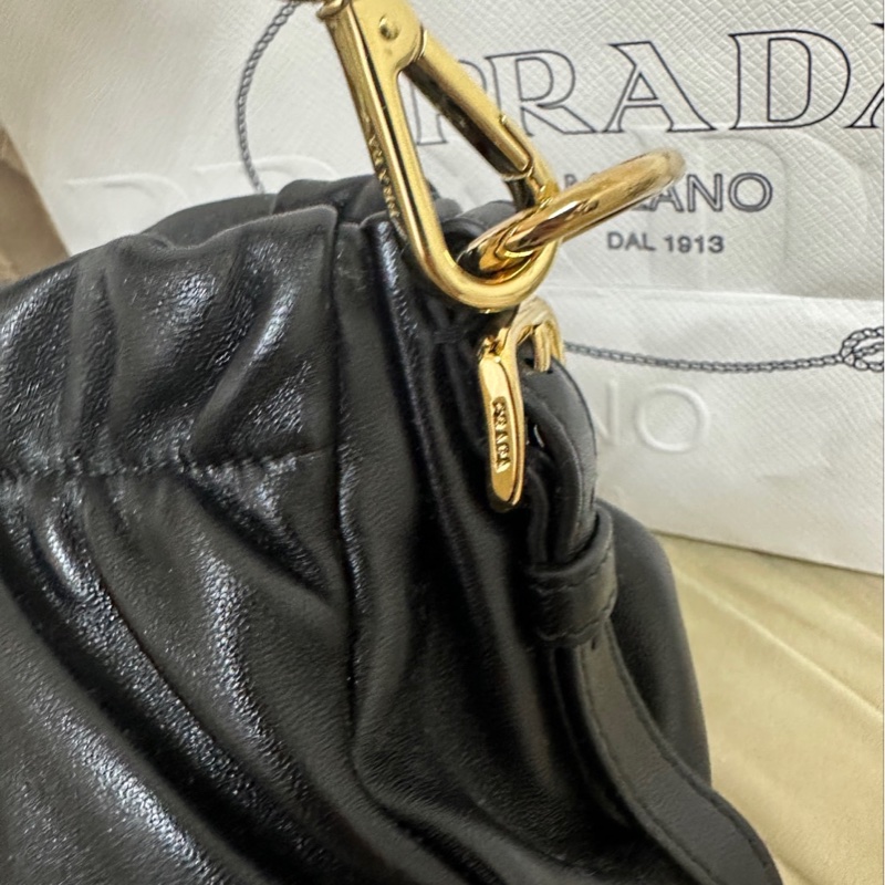 東京Prada 青山&伊勢丹店限定包款 羊皮包包-16