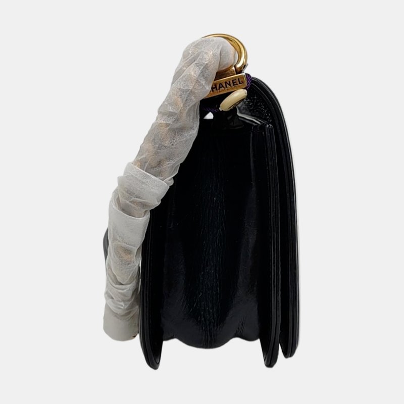 CHANEL BOY 中號 黑色羊皮菱格紋縫斜背包肩背包 金色五金-3