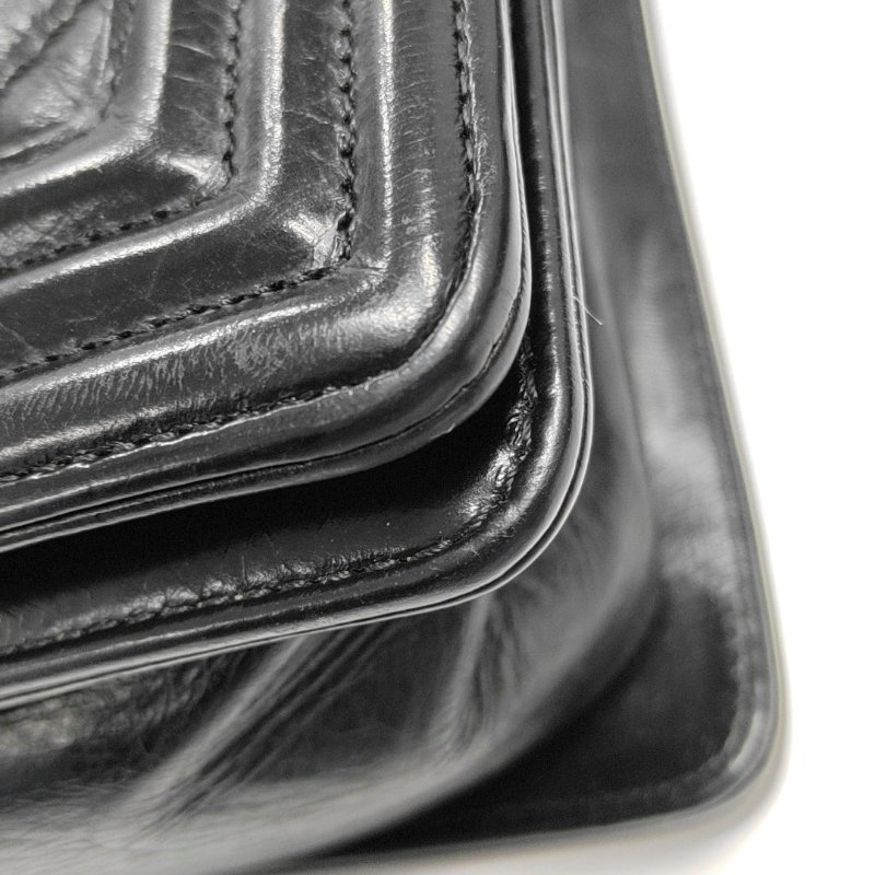 CHANEL BOY 中號 黑色羊皮菱格紋縫斜背包肩背包 金色五金-13