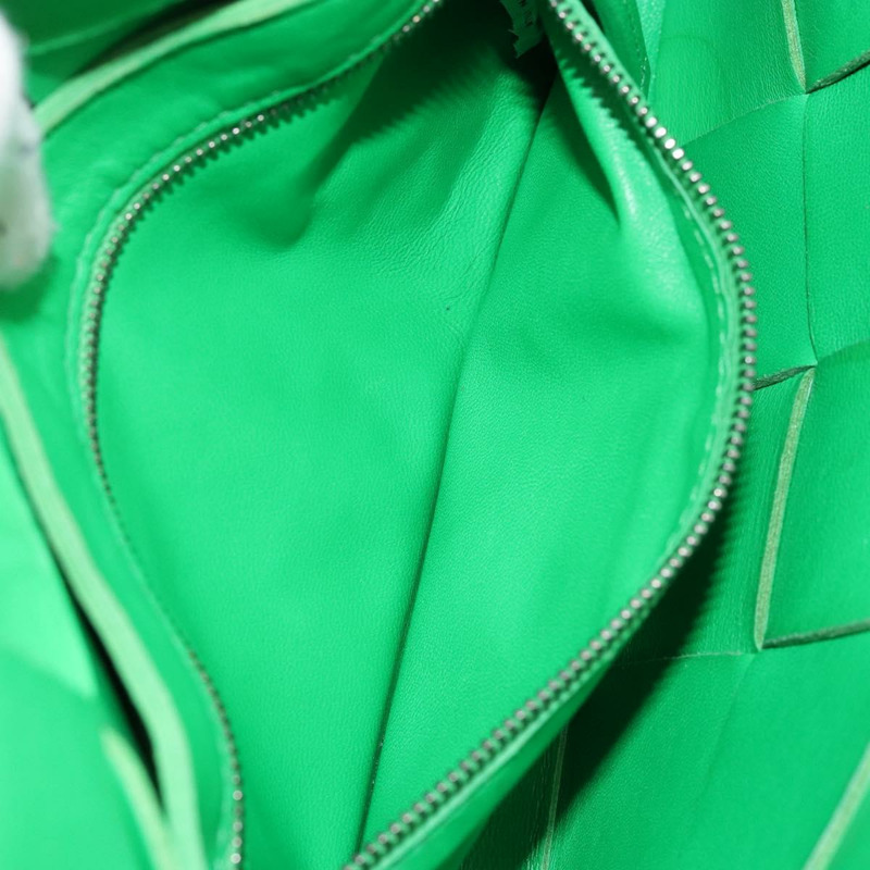 【日本直送】BOTTEGA VENETA Cassette 單肩包 皮革 綠色 正品 144383-18