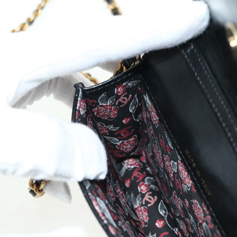 【日本直送】香奈兒 (CHANEL) Matelasse Chain 迷你單肩包,小牛皮材質,黑色,金色雙C標誌,貨號 142563M-21