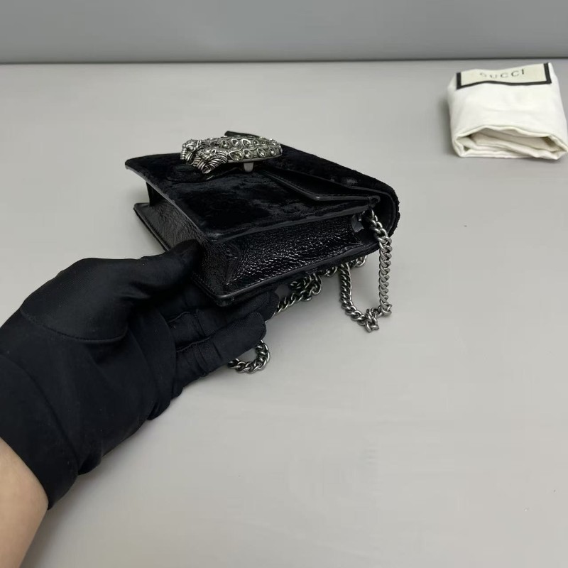 Gucci古馳 酒神mini黑色絲絨雙G鑽扣鏈條包 斜背包-4