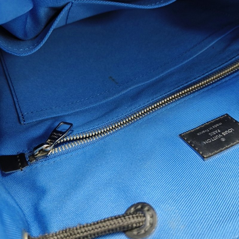 LOUIS VUITTON CHRISTOPHER 中號 黑色EPI牛皮棋盤格 後背包 雙肩包 銀色五金-19