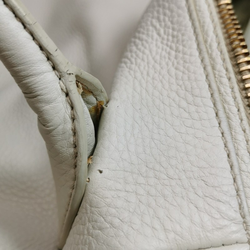 Prada 牛皮白色 字母Logo 肩背包 手提包-19