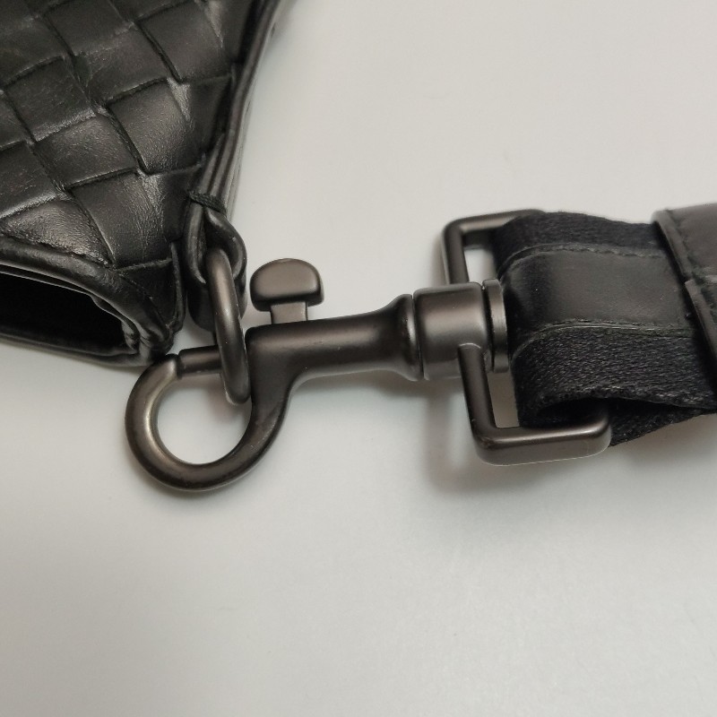 Bottega Veneta牛皮黑色Intrecciato編織包 斜背包肩背包-17
