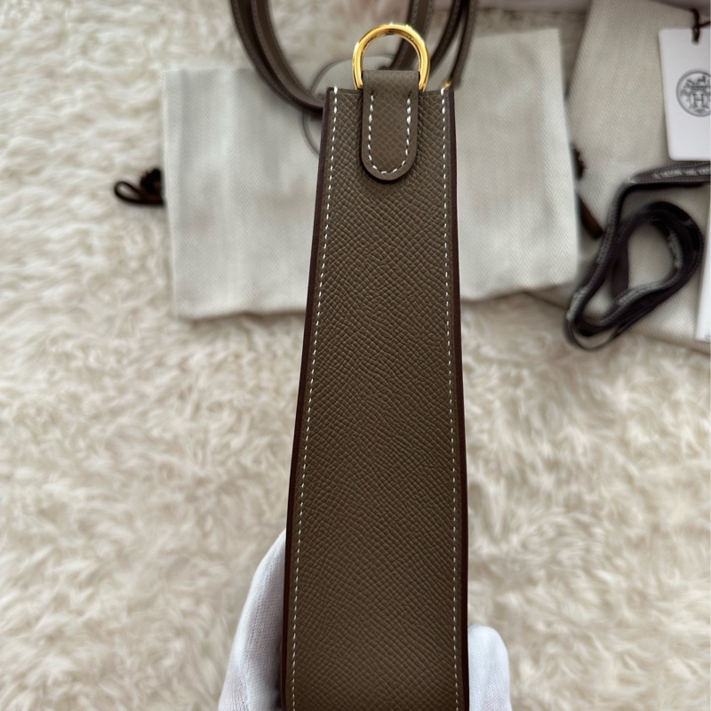 全新 Hermes 2025 k刻 Mini Evelyne 大象灰金釦 全皮背帶 (東京購入)-8